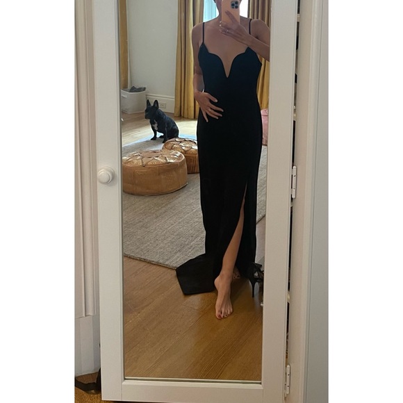 NICHOLAS Dresses & Skirts - Nicholas black evening gown US 8 (runs small - could be more for a size 6)